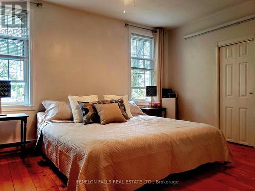3472 Monck Road, Kawartha Lakes, ON - Indoor Photo Showing Bedroom
