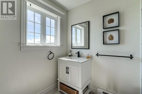 1-3 Tilts Hill Place, Shearstown/Bay Roberts, NL - Indoor Photo Showing Bathroom