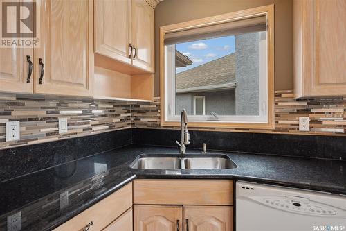 503 Forsyth Crescent, Saskatoon, SK - Indoor Photo Showing Kitchen With Double Sink