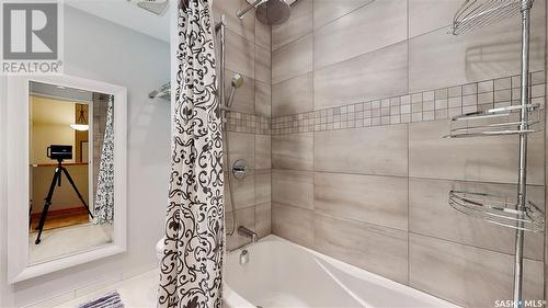 1511 23Rd Avenue, Regina, SK - Indoor Photo Showing Bathroom