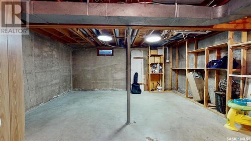 1511 23Rd Avenue, Regina, SK - Indoor Photo Showing Basement
