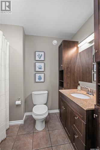 2 Poplar Bay, Birch Hills, SK - Indoor Photo Showing Bathroom