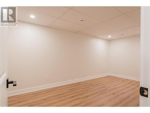 695 Killough  Road, Castlegar, BC - Indoor Photo Showing Other Room