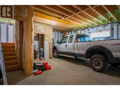 695 Killough  Road, Castlegar, BC - Indoor Photo Showing Garage