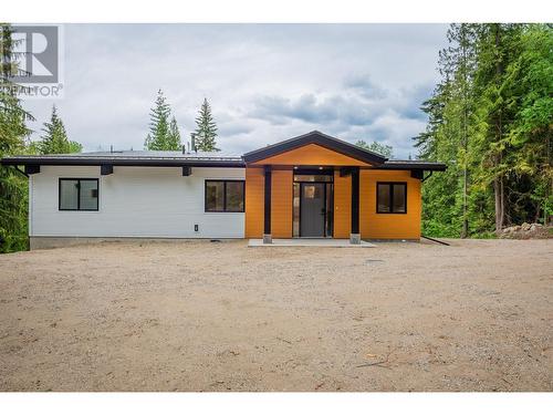 695 Killough  Road, Castlegar, BC - Outdoor