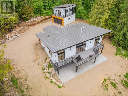 695 Killough  Road, Castlegar, BC - Outdoor