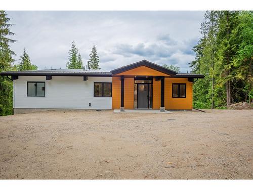 695 Killough Road, Castlegar, BC - Outdoor