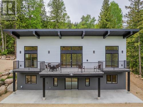 695 Killough  Road, Castlegar, BC - Outdoor