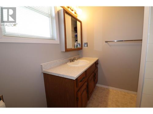 7607 St Mark Crescent, Prince George, BC - Indoor Photo Showing Bathroom