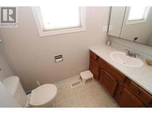 7607 St Mark Crescent, Prince George, BC - Indoor Photo Showing Bathroom