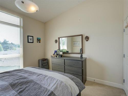 407-1156 Colville Rd, Esquimalt, BC - Indoor Photo Showing Bedroom