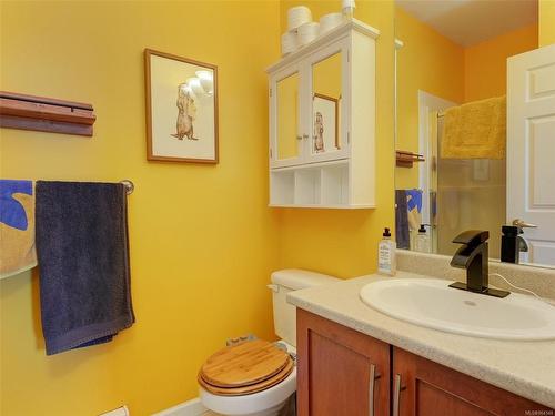 407-1156 Colville Rd, Esquimalt, BC - Indoor Photo Showing Bathroom