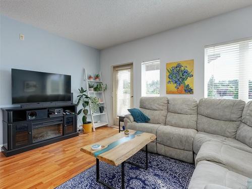 407-1156 Colville Rd, Esquimalt, BC - Indoor Photo Showing Living Room