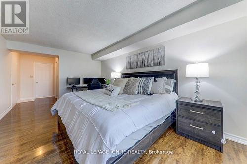 402 - 400 Mclevin Avenue, Toronto, ON - Indoor Photo Showing Bedroom