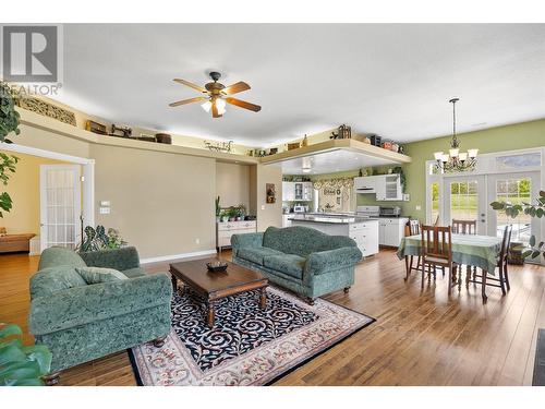 3544 Elliott Road Lot# 1, West Kelowna, BC - Indoor Photo Showing Living Room