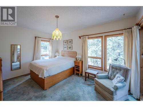 3815 Forsyth Drive, Penticton, BC - Indoor Photo Showing Bedroom