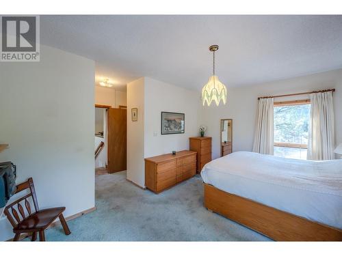 3815 Forsyth Drive, Penticton, BC - Indoor Photo Showing Bedroom