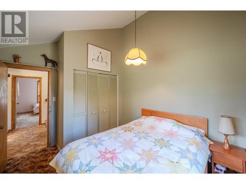 3815 Forsyth Drive, Penticton, BC - Indoor Photo Showing Bedroom