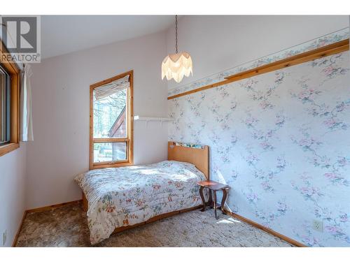 3815 Forsyth Drive, Penticton, BC - Indoor Photo Showing Bedroom