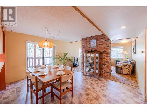 3815 Forsyth Drive, Penticton, BC - Indoor Photo Showing Dining Room