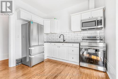 14-16 Peel Street, Barrie, ON - Indoor Photo Showing Kitchen