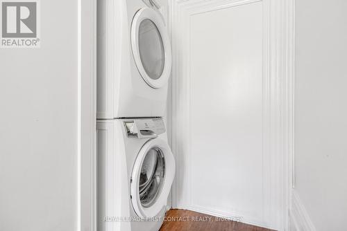 14-16 Peel Street, Barrie, ON - Indoor Photo Showing Laundry Room