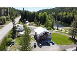3915 OLD RED MOUNTAIN Road  Rossland, BC V0G 1Y0