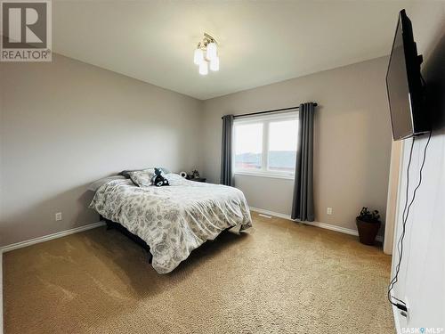 820 Hamilton Drive, Swift Current, SK - Indoor Photo Showing Bedroom
