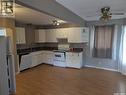 420 5Th Avenue Nw, Swift Current, SK  - Indoor Photo Showing Kitchen 