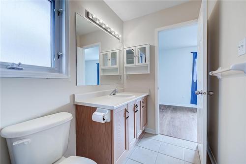5438 Sweetgrass Gate, Mississauga, ON - Indoor Photo Showing Bathroom