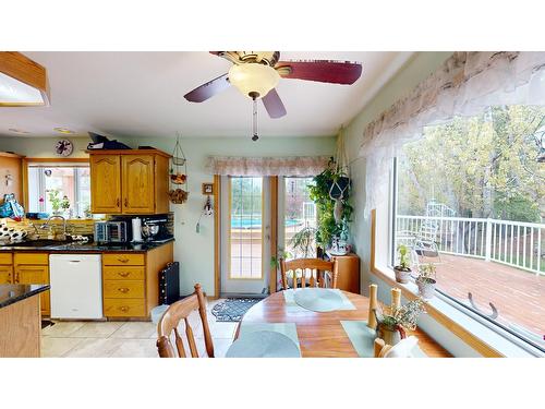 4144 29Th Street S, Cranbrook, BC - Indoor Photo Showing Dining Room