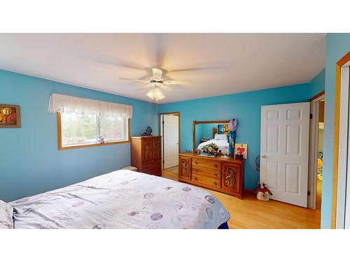 4144 29Th Street S, Cranbrook, BC - Indoor Photo Showing Bedroom