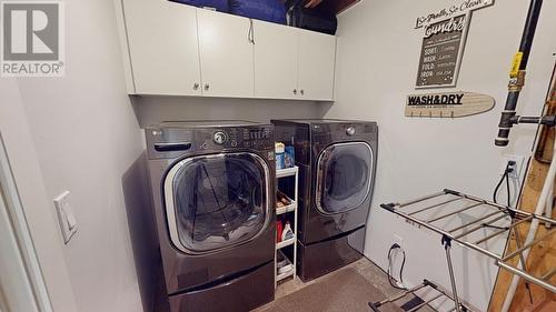 11011 114 Avenue, Fort St. John, BC - Indoor Photo Showing Laundry Room