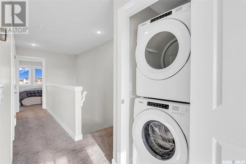 810 Kensington Boulevard, Saskatoon, SK - Indoor Photo Showing Laundry Room