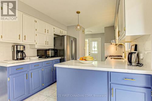 127 Golfview Road, London, ON - Indoor Photo Showing Kitchen