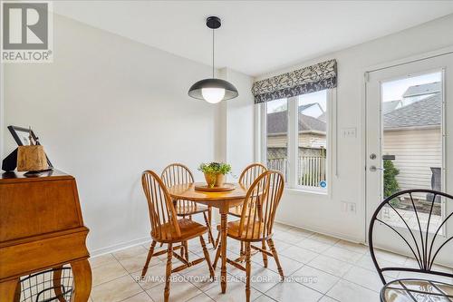 221 Gatwick Drive, Oakville, ON - Indoor Photo Showing Dining Room