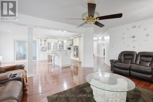 57 Webb Avenue, Brantford, ON - Indoor Photo Showing Living Room