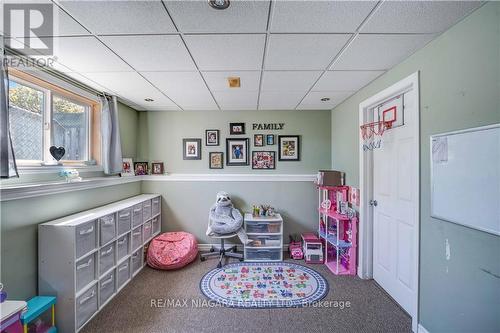 2464 Diane Street, Fort Erie, ON - Indoor Photo Showing Other Room