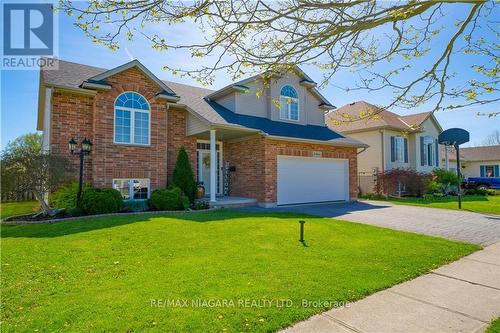 2464 Diane Street, Fort Erie, ON - Outdoor With Facade