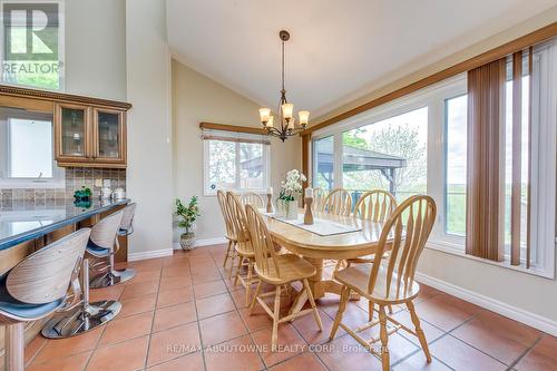 80 Balmoral Heights, East Gwillimbury, ON - Indoor Photo Showing Dining Room