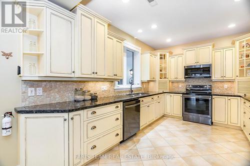 130 Concession 15 W, Tiny, ON - Indoor Photo Showing Kitchen