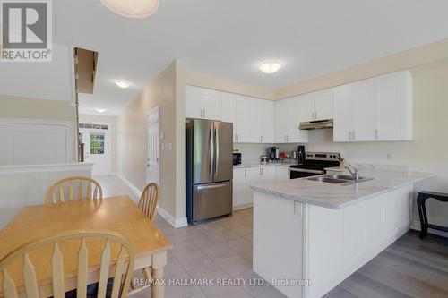 6 Little River Crossin, Wasaga Beach, ON - Indoor Photo Showing Kitchen With Double Sink