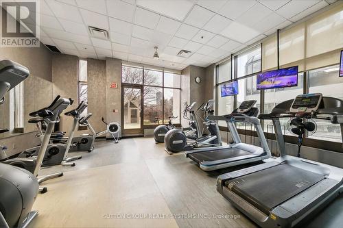 511 - 2045 Lake Shore Boulevard W, Toronto, ON - Indoor Photo Showing Gym Room