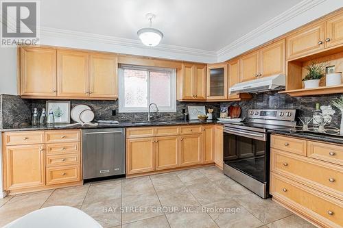 20 Emcarr Drive, Toronto, ON - Indoor Photo Showing Kitchen