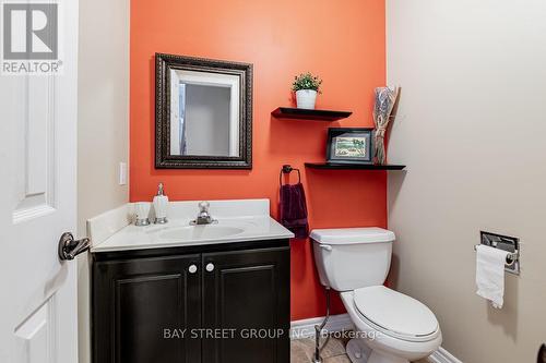 20 Emcarr Drive, Toronto, ON - Indoor Photo Showing Bathroom