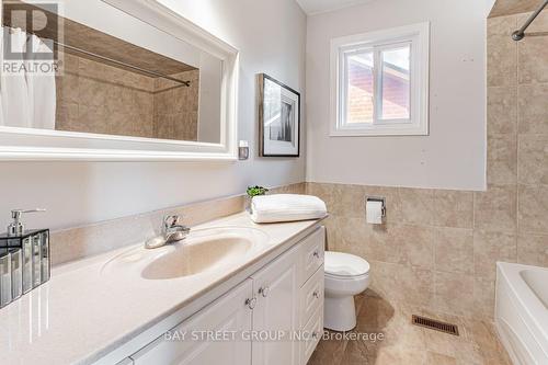 20 Emcarr Drive, Toronto, ON - Indoor Photo Showing Bathroom