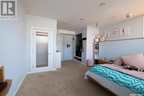 615 S James Street, Lumsden, SK - Indoor Photo Showing Bedroom