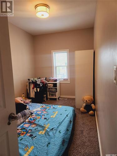 1437 Wascana Street, Regina, SK - Indoor Photo Showing Bedroom