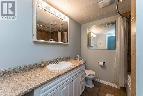 4497 Rainer Crescent, Prince George, BC - Indoor Photo Showing Bathroom