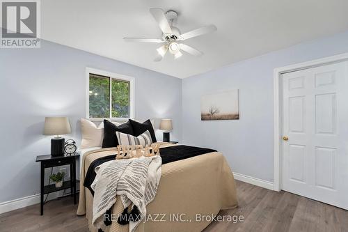 11 Edgewood Drive, Kawartha Lakes, ON - Indoor Photo Showing Bedroom